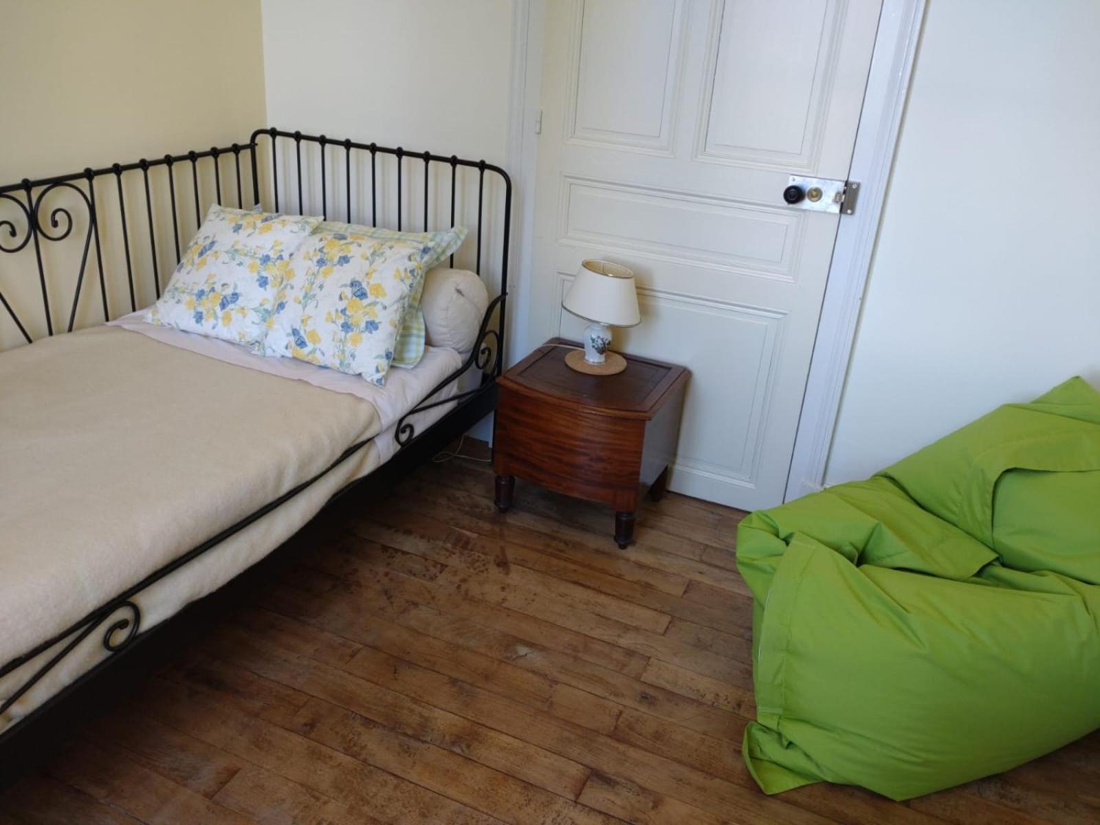 La Brasserie Chambre D'Hotes De Delphine Saulgé Eksteriør bilde